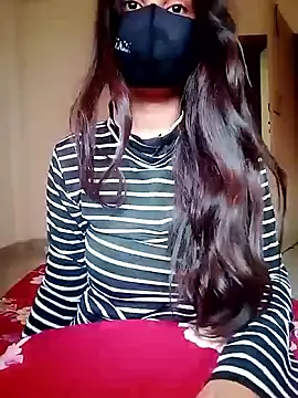 Snapshot of Divya3107 chatting on 3, 5, 2026 Divya3107 online show from 3, 5, 2026