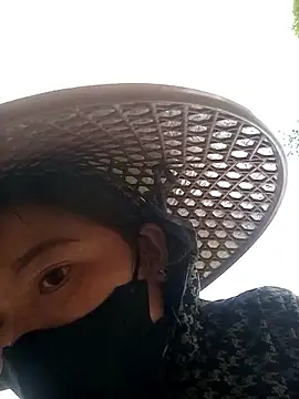 Bling-pusy online show from 28, 3, 2026