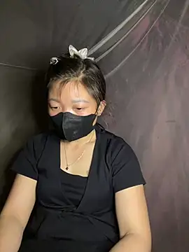 Bling-pusy online show from 14, 4, 2026