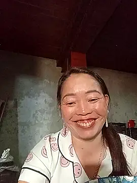 Yellow-pink online show from 8, 4, 2026