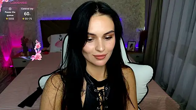 Snapshot of MilaaSweety chatting on 26, 6, 2026 MilaaSweety online show from 26, 6, 2026