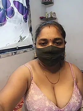 Snapshot of Tanvi_My_Girl chatting on 19, 7, 2026 Tanvi My Girl online show from 19, 7, 2026