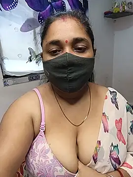 Snapshot of Tanvi_My_Girl chatting on 26, 7, 2026 Tanvi My Girl online show from 26, 7, 2026