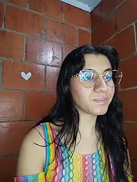Snapshot of Amanda_x1 chatting on 3, 7, 2026 Amanda x1 online show from 3, 7, 2026