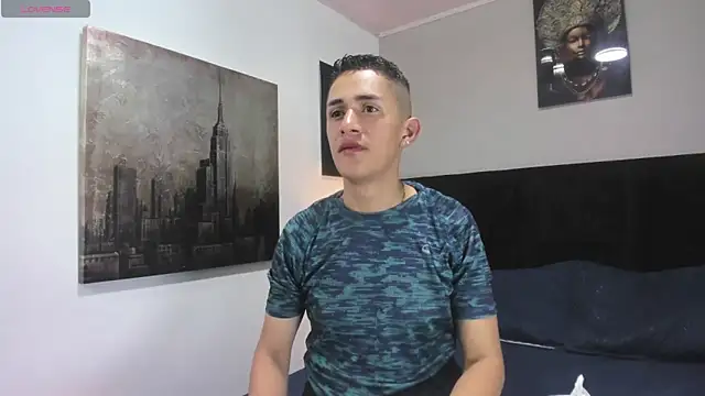 Snapshot of _Alan_Walker_1 chatting on 26, 4, 2026 Alan Walker 1 online show from 26, 4, 2026