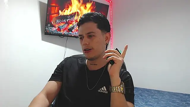 JUAN CAMILOXXX online show from 18, 4, 2026