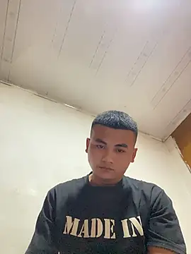 xiaocui06 online show from 23, 4, 2026