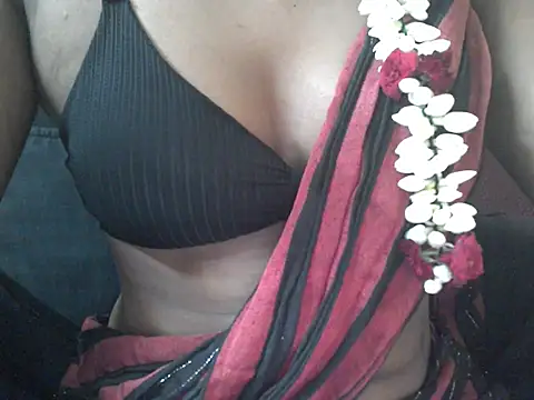 Snapshot of Couplehot00 chatting on 20, 7, 2026 Couplehot00 online show from 20, 7, 2026