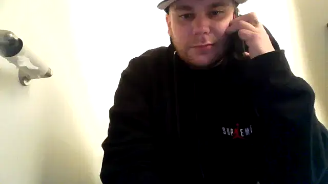 Snapshot of occasionalride1 chatting on 9, 6, 2026 occasionalride1 online show from 9, 6, 2026