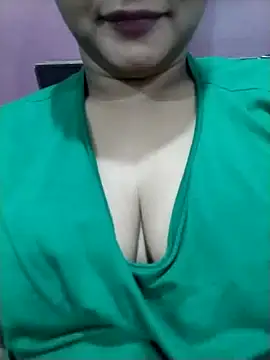 Snapshot of Chandrika_Yadav chatting on 26, 5, 2026 Chandrika Yadav online show from 26, 5, 2026