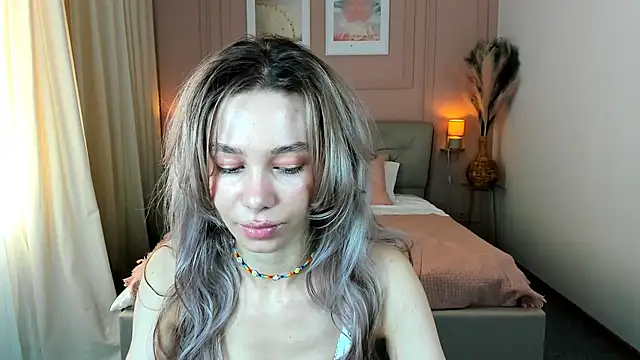 Snapshot of LuluAlis chatting on 28, 4, 2026 LuluAlis online show from 28, 4, 2026
