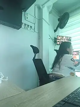 Snapshot of Scarlet_Passion chatting on 23, 5, 2026 Scarlet Passion online show from 23, 5, 2026