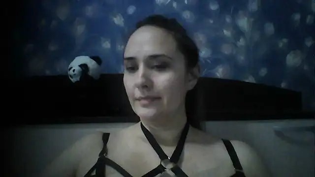 Alisa07qw online show from 27, 3, 2026