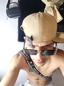 ethanchamo online show from 17, 3, 2026