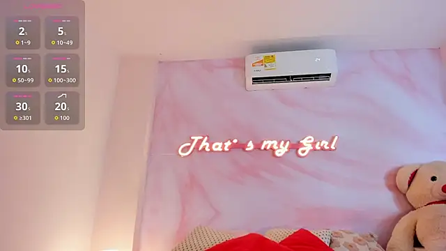Snapshot of Adalyn_Cute chatting on 8, 7, 2026 Adalyn Cute online show from 8, 7, 2026