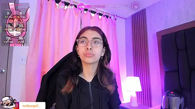 Snapshot of Molly_A chatting on 30, 5, 2026 Molly A online show from 30, 5, 2026