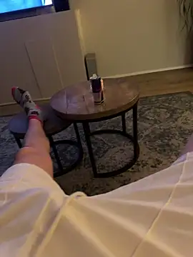 maniackle online show from 10, 4, 2026