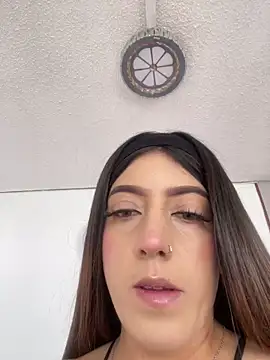 Snapshot of Electra_Pinkk chatting on 3, 5, 2026 Electra Pinkk online show from 3, 5, 2026
