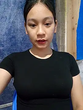 Snapshot of -Hicici- chatting on 7, 6, 2026 -Hicici- online show from 7, 6, 2026