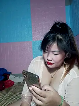 Snapshot of Irene-01 chatting on 29, 4, 2026 Irene-01 online show from 29, 4, 2026