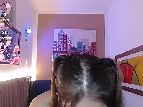 Moonna linnda online show from 9, 4, 2026