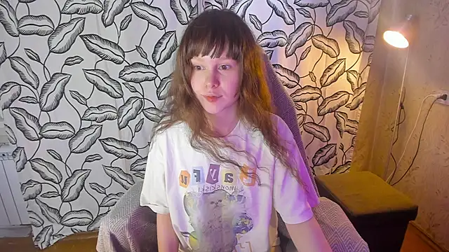 NikiCozy online show from 8, 6, 2026