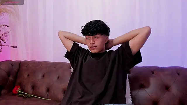 TeenBoy1  online show from 14, 3, 2026