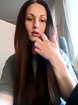Snapshot of LunaCrystall chatting on 16, 4, 2026 LunaCrystall online show from 16, 4, 2026
