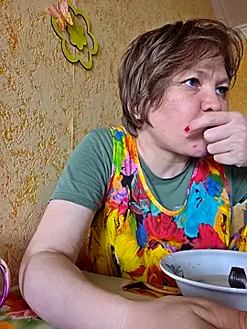  LOLA-LOLA  online show from 14, 5, 2026