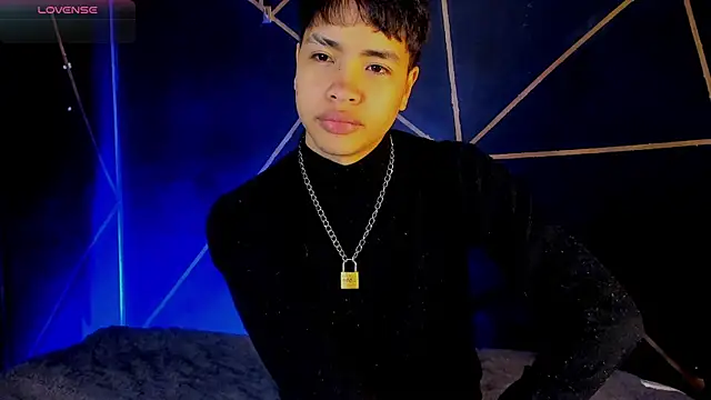 Snapshot of Lee_Colee chatting on 30, 4, 2026 Lee Colee online show from 30, 4, 2026