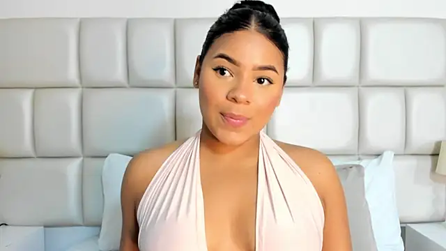 lilly williamss online show from 16, 4, 2026