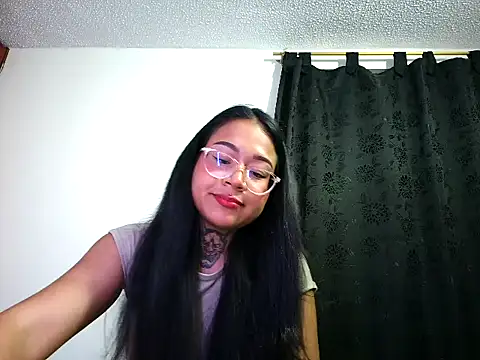 honeyblue12 online show from 14, 3, 2026