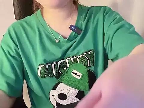 hunhun122 online show from 2, 4, 2026