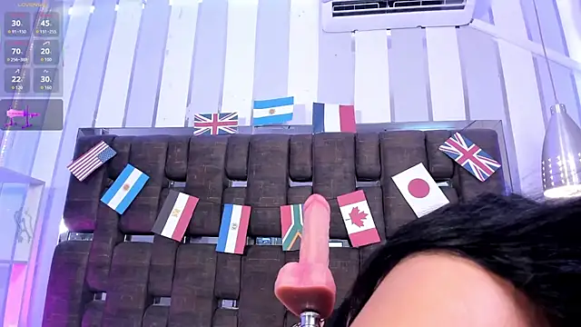 NinaBloom  online show from 18, 7, 2026