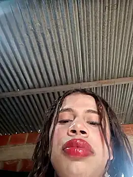 Snapshot of Dirty_Salome2 chatting on 18, 6, 2026 Dirty Salome2 online show from 18, 6, 2026