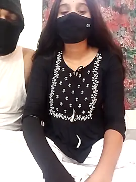 Snapshot of Telugucouple1431 chatting on 2, 4, 2026 Telugucouple1431 online show from 2, 4, 2026