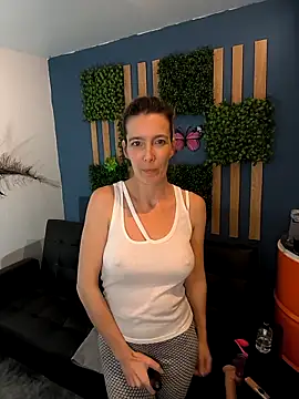 Snapshot of EvaliXiouss chatting on 16, 3, 2026 EvaliXiouss online show from 16, 3, 2026