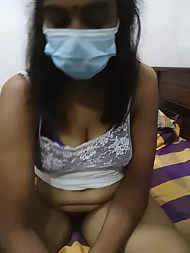 Snapshot of Amisha-35 chatting on 18, 6, 2026 Amisha-35 online show from 18, 6, 2026