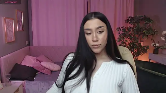 Winonna Ryder online show from 21, 5, 2026