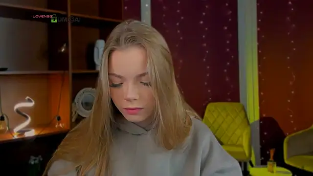 maddy moah online show from 25, 4, 2026
