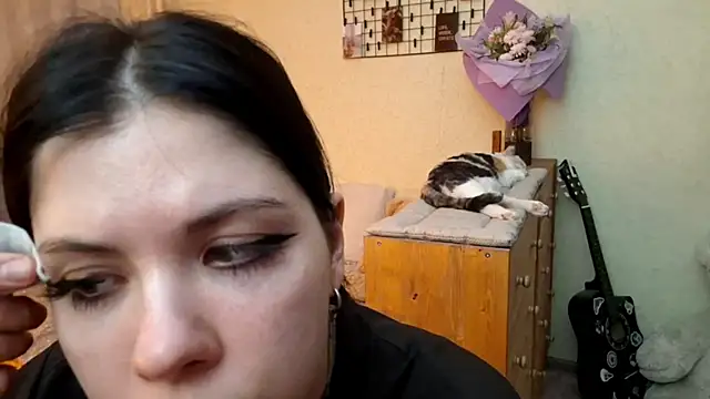 MiaTemptress online show from 21, 4, 2026