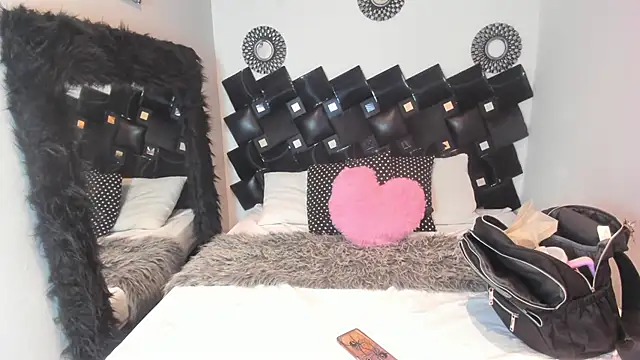 Snapshot of Amarantha_rosse chatting on 16, 4, 2026 Amarantha rosse online show from 16, 4, 2026