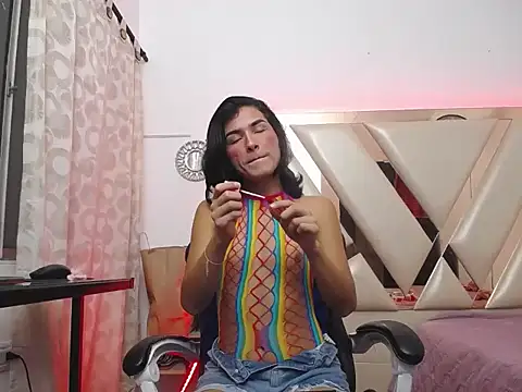 Madisson jones online show from 4, 4, 2026