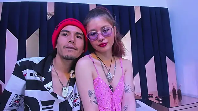 KikyoAndDrey online show from 28, 3, 2026