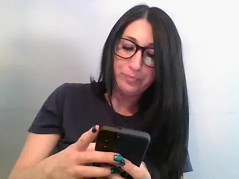Snapshot of TheVictoriaWolf chatting on 1, 5, 2026 TheVictoriaWolf online show from 1, 5, 2026