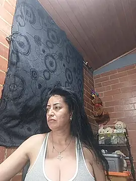 Snapshot of Alexandrina chatting on 15, 4, 2026 Alexandrina online show from 15, 4, 2026