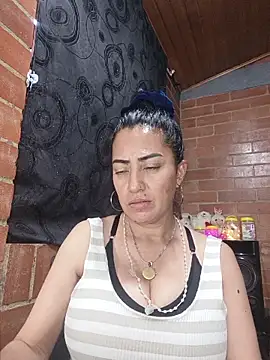 Snapshot of Alexandrina chatting on 25, 5, 2026 Alexandrina online show from 25, 5, 2026