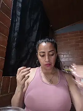 Snapshot of Alexandrina chatting on 28, 5, 2026 Alexandrina online show from 28, 5, 2026