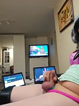 Snapshot of Czarnykonik7111 chatting on 11, 7, 2026 Czarnykonik7111 online show from 11, 7, 2026