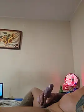 Snapshot of Czarnykonik7111 chatting on 23, 7, 2026 Czarnykonik7111 online show from 23, 7, 2026